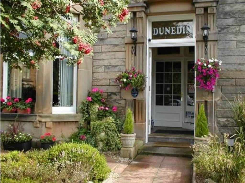 A Two Bedroom Apartment - Victorian Villa At 8 Priestfield Road 爱丁堡 外观 照片